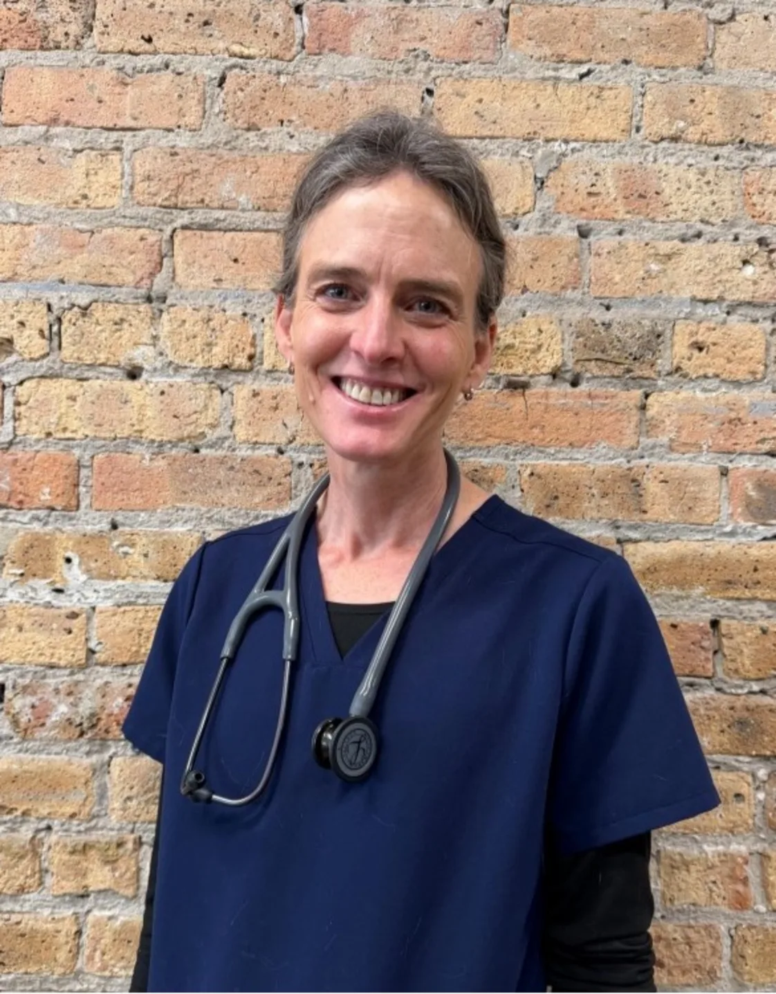 Dr. Ariana Grosse Dr. Ariana Grosse