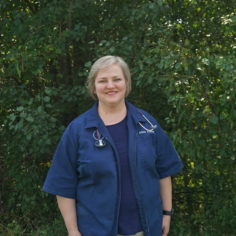 Dr. Aline Kemp Dr. Aline Kemp