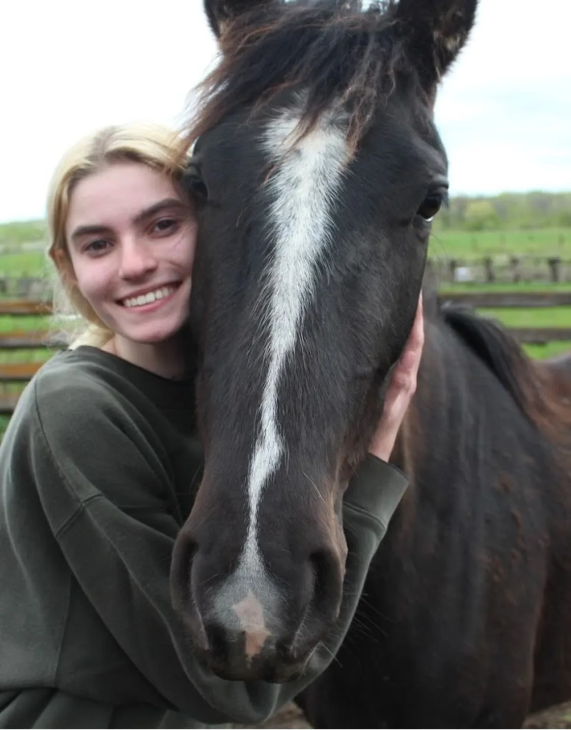 Taylor from Flying Cloud Animal Hospital, with horse Taylor from Flying Cloud Animal Hospital, with horse