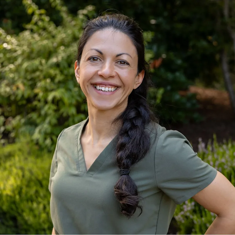 Dr. Faye Lorenzsonn Dr. Faye Lorenzsonn