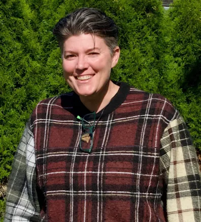 Elizabeth Ryan-McQueen Elizabeth Ryan-McQueen