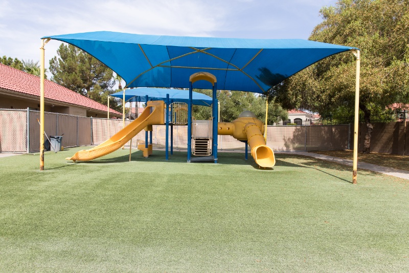  Doggie District - Mesa - Outdoor Slide