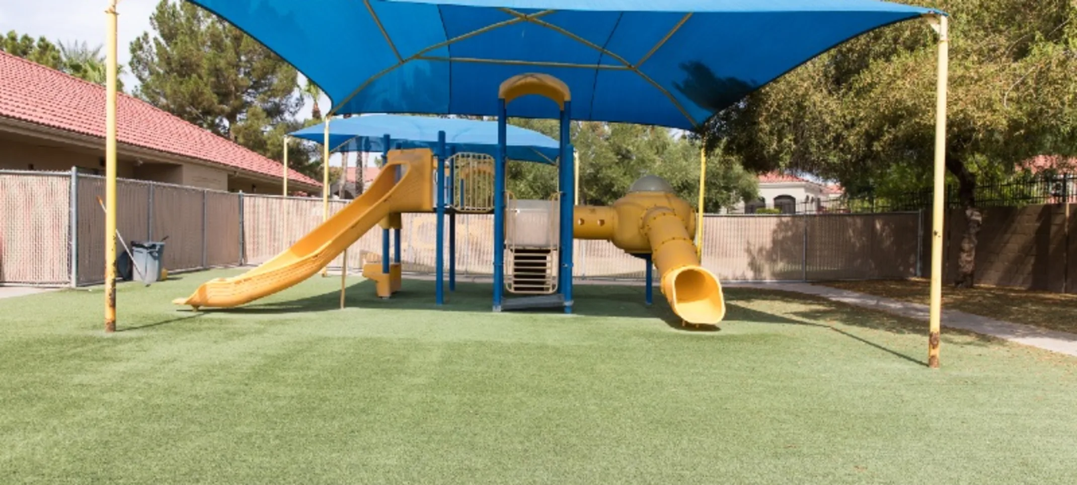 Doggie District - Mesa - Outdoor Slide  Doggie District - Mesa - Outdoor Slide