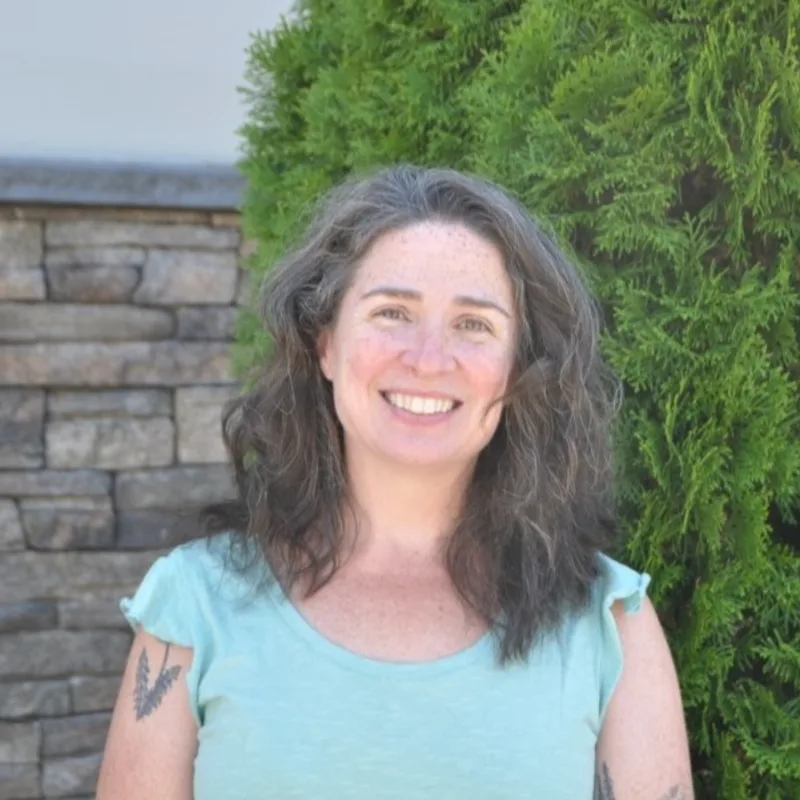 Samantha Collins Samantha Collins