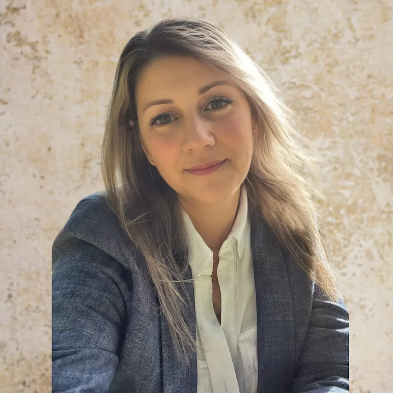 photo of Roseann Burke photo of Roseann Burke