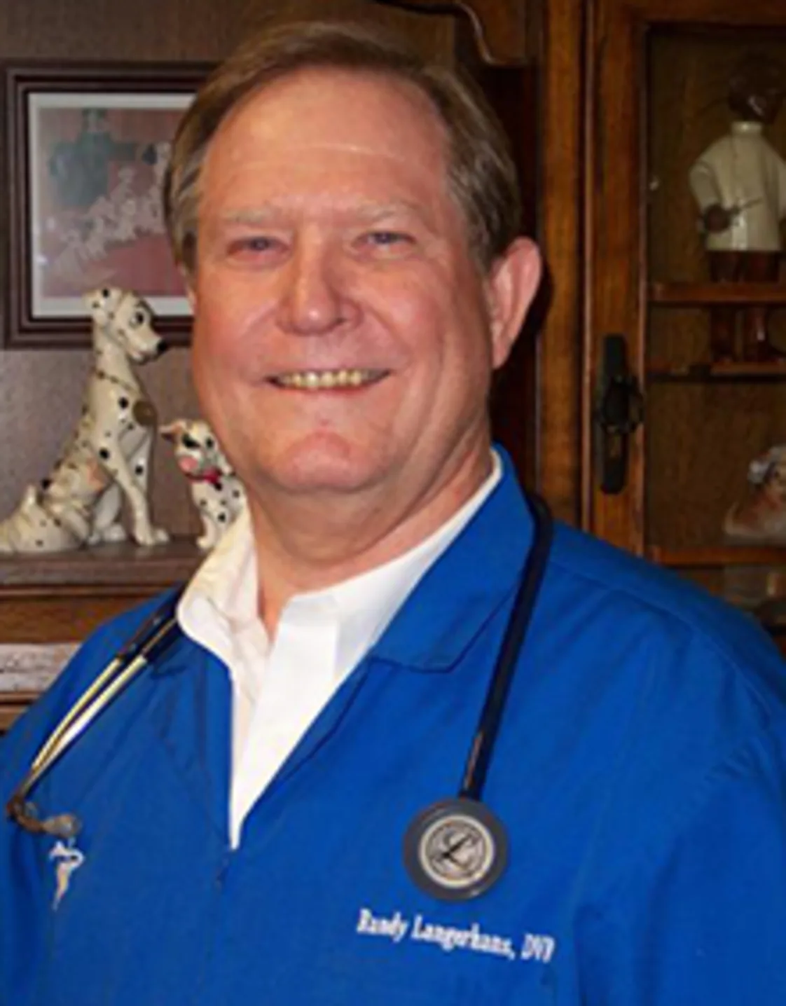 Dr. Randy Langerhans smiling at the camera Dr. Randy Langerhans smiling at the camera