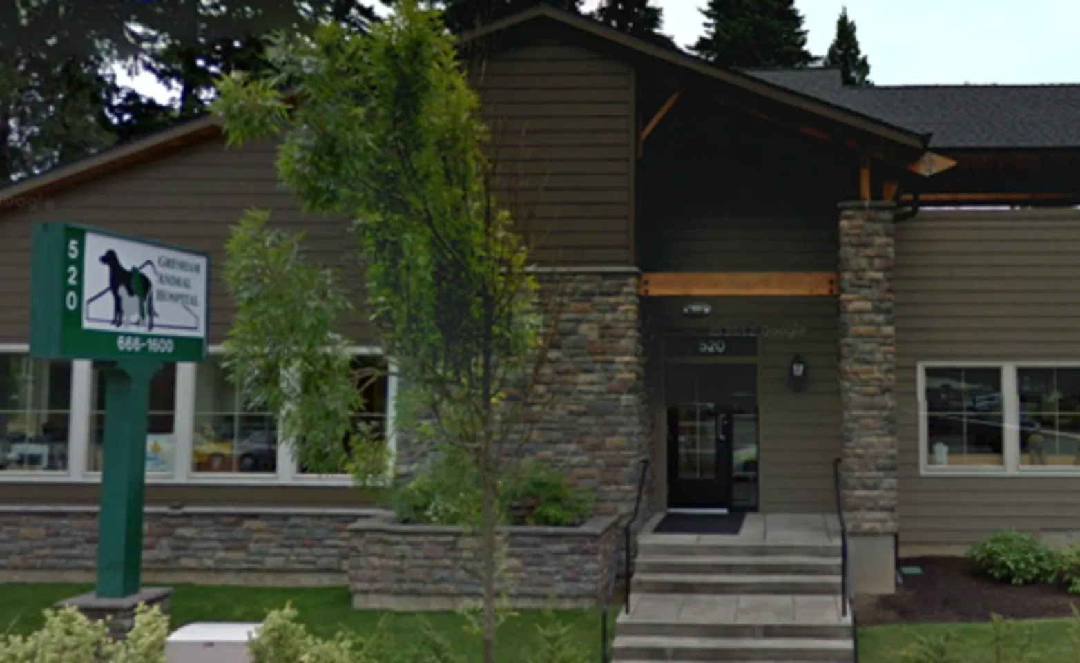 Front side of Gresham Animal Hospital Front side of Gresham Animal Hospital