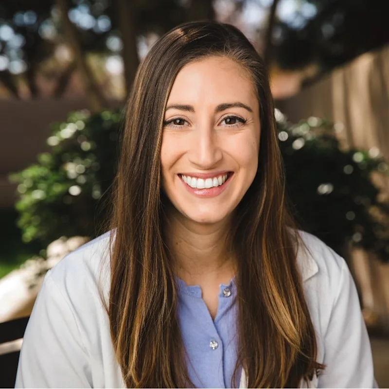 Dr. Marcella Granfone, DACVECC Dr. Marcella Granfone, DACVECC