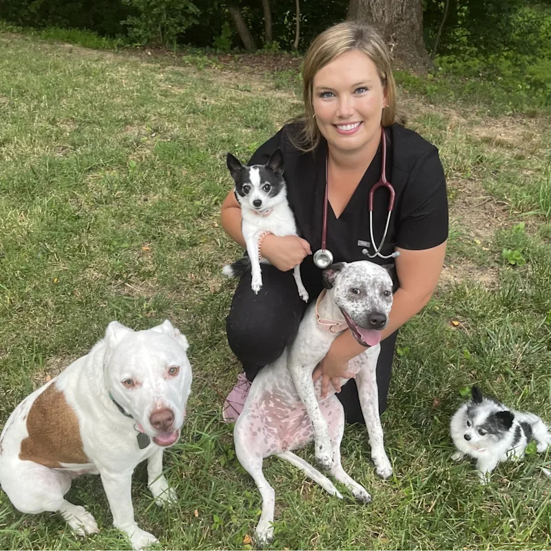 Dr. Caitlyn Hearst Dr. Caitlyn Hearst