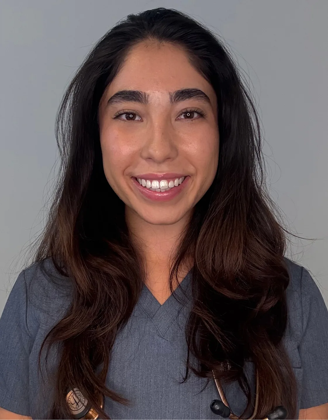 Dr. Elyssa Sterneck, DVM, MRCVS Dr. Elyssa Sterneck, DVM, MRCVS