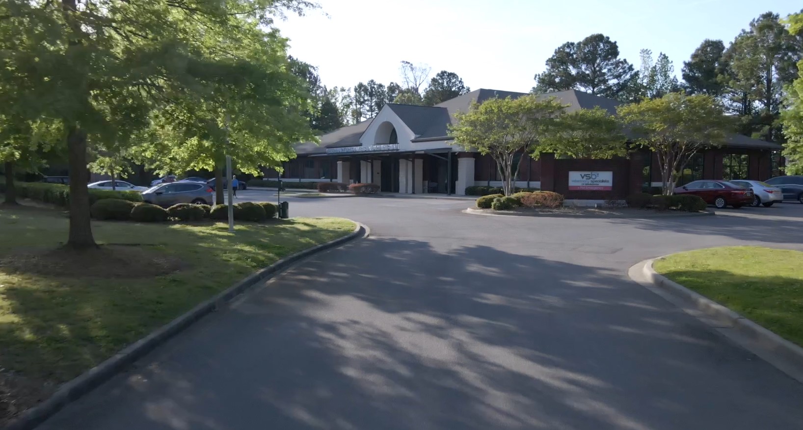 Exterior of building Veterinary Specialists of Birmingham