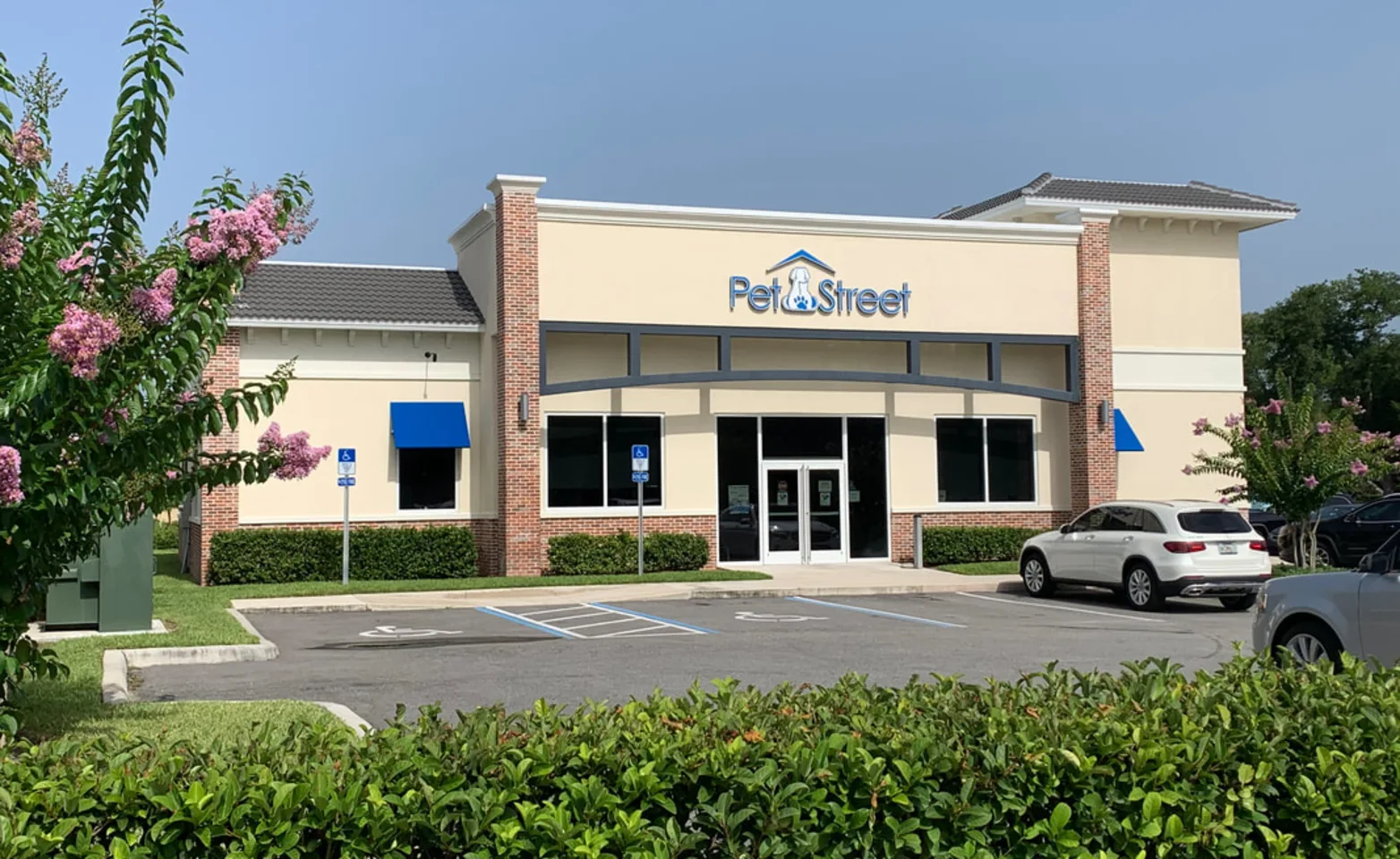 Pet Street Vet Care Center Building Pet Street Vet Care Center Building
