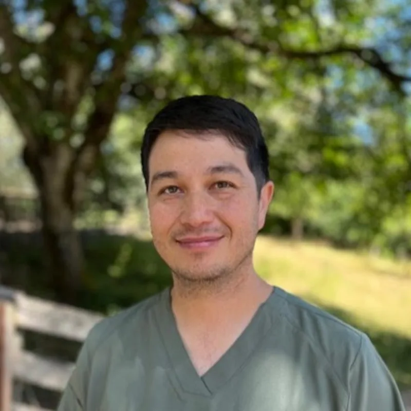 Dr. Pearce Fujiura Dr. Pearce Fujiura