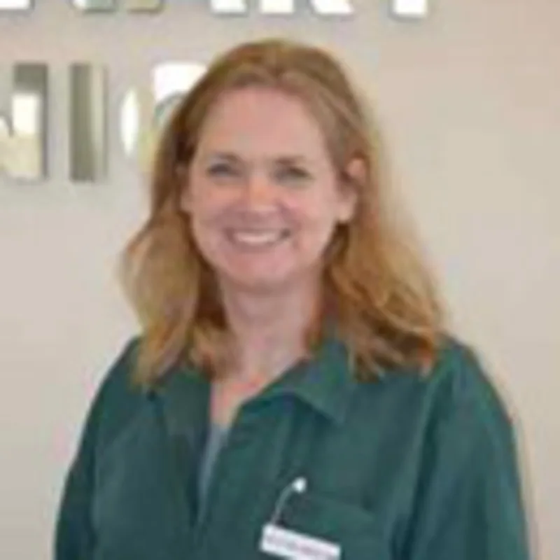 Dr. Kelly Hoopes Dellinger Dr. Kelly Hoopes Dellinger