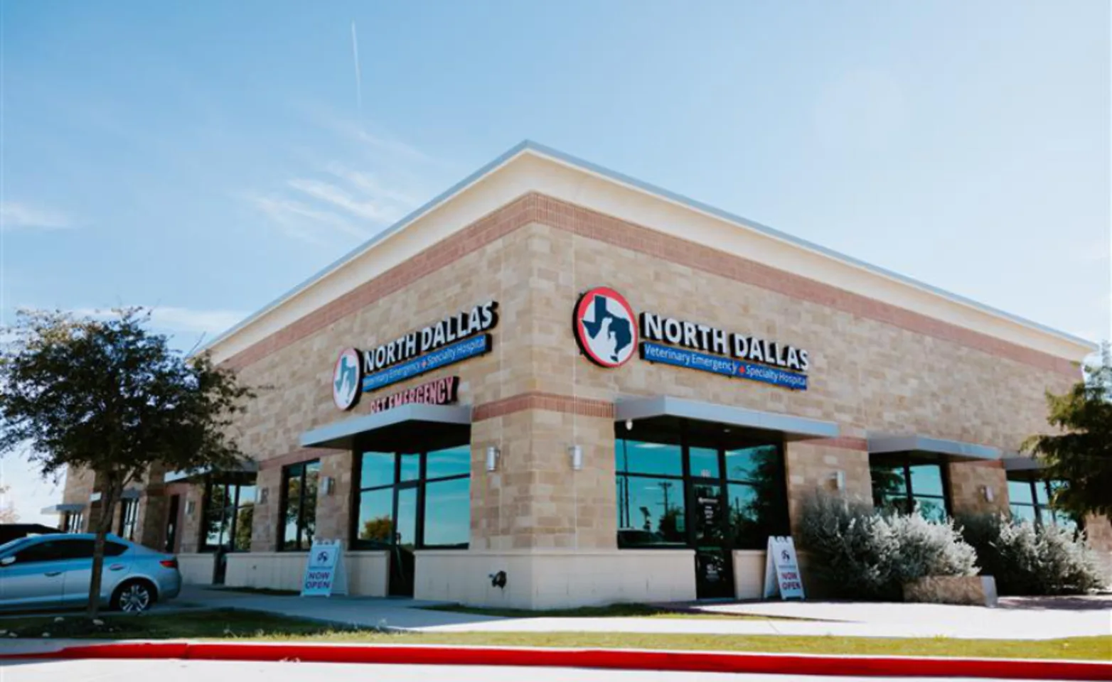 Exterior view of North Dallas Veterinary Emergency & Specialty Exterior view of North Dallas Veterinary Emergency & Specialty