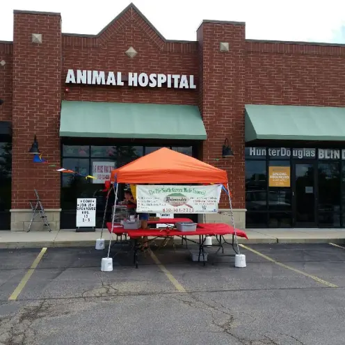 Randall Road Animal Hospital (North Aurora) Exterior