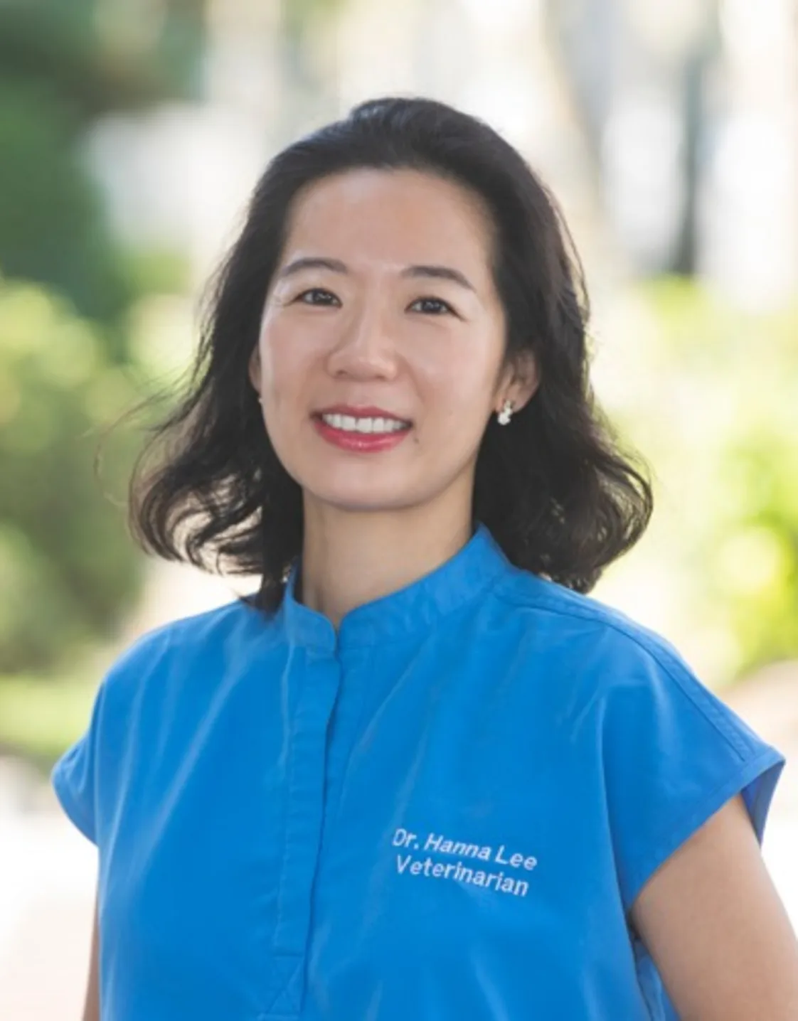 Hanna Lee, DVM Hanna Lee, DVM