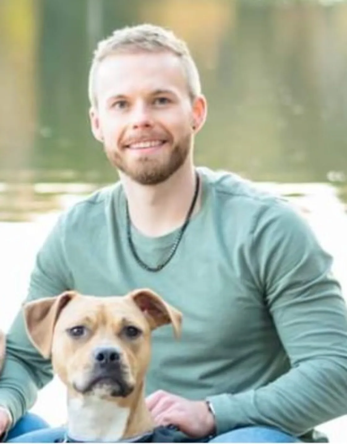 Dr. Gavin Middleton Dr. Gavin Middleton