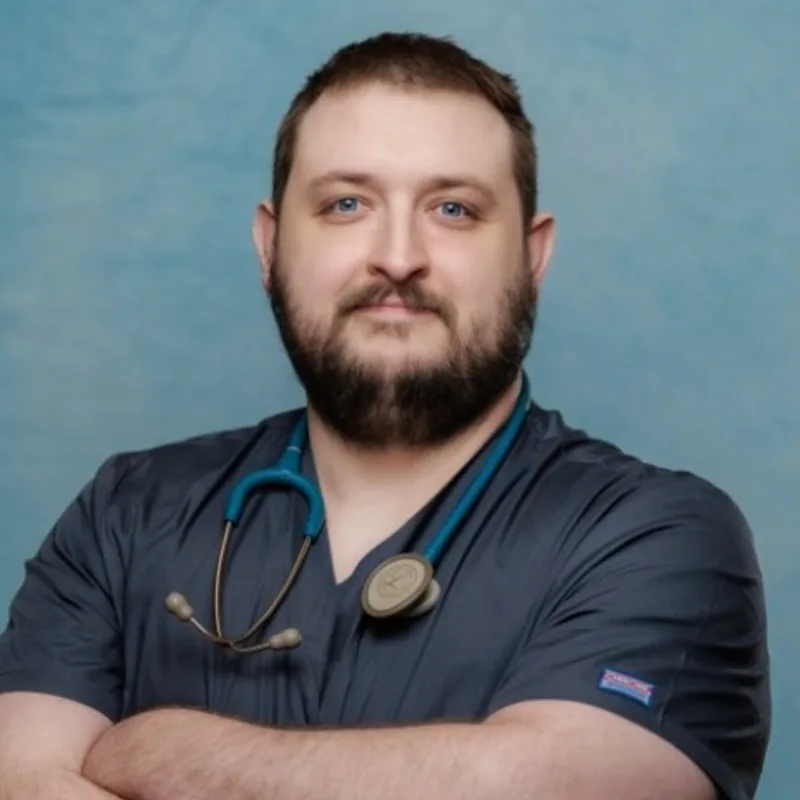 Nicholas Mockus, DVM Nicholas Mockus, DVM