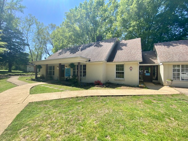 Pampered Paws Animal Hospital building