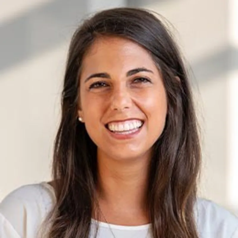 Dr. Hannah Klein Dr. Hannah Klein