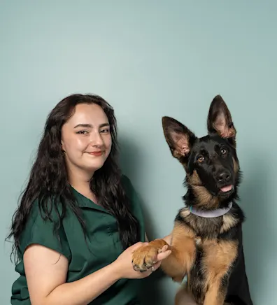 Leah Travassos Leah Travassos