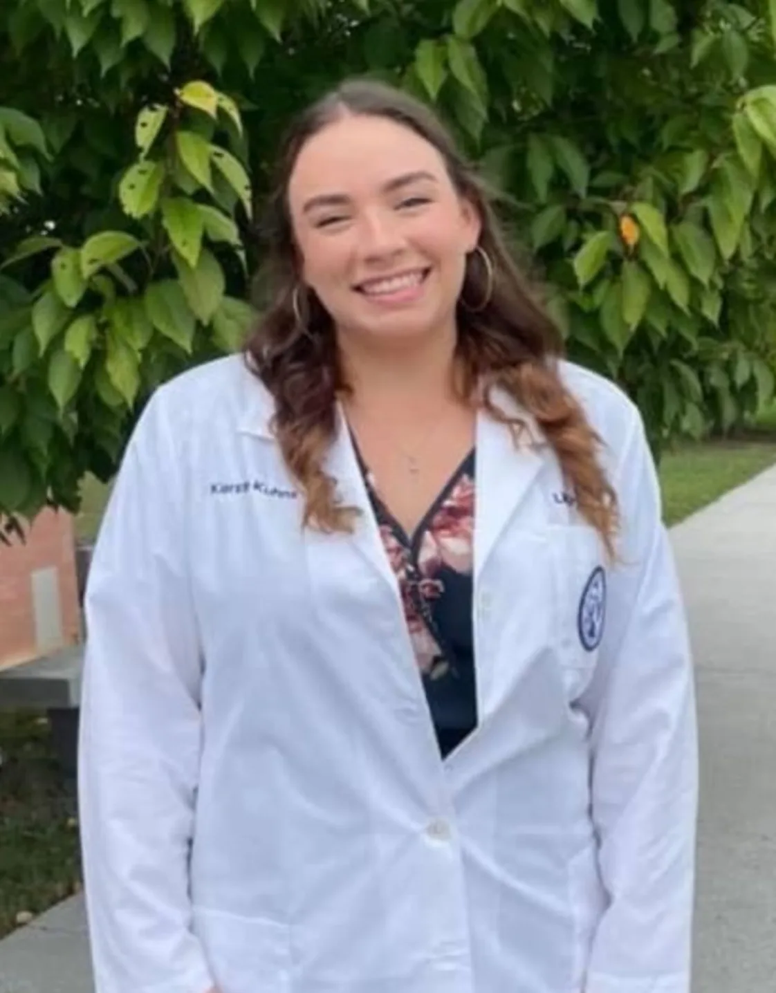 Dr. Kierstin Kuhns Dr. Kierstin Kuhns