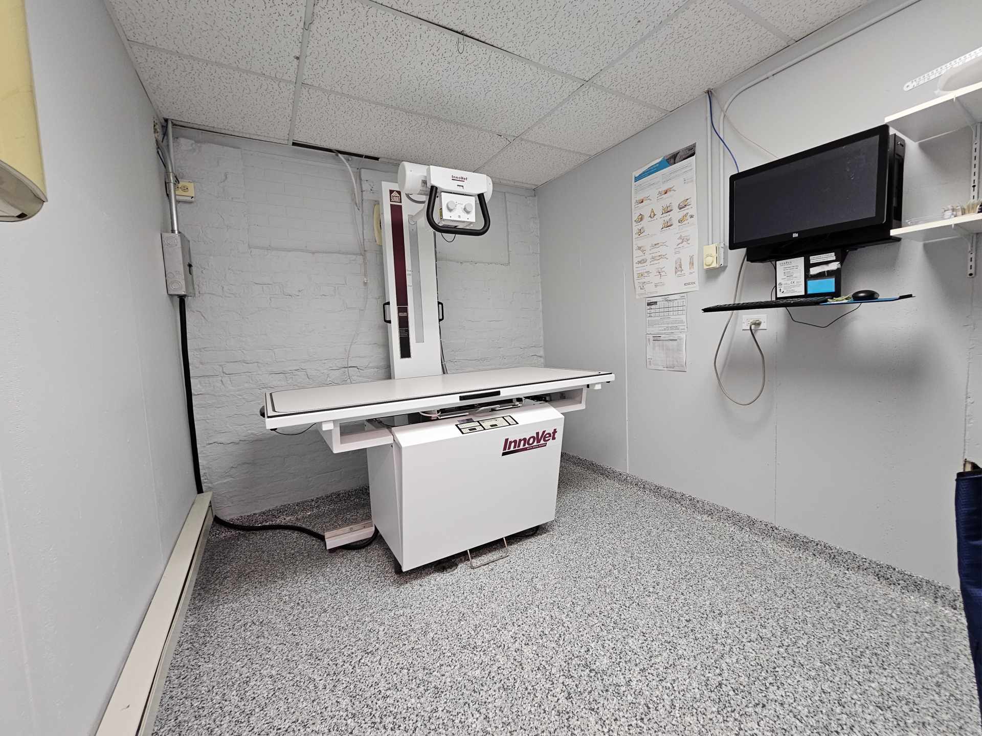 Bramer Animal Hospital Radiology Room