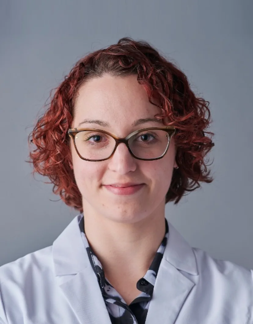 Dr. Mariana Schlosser