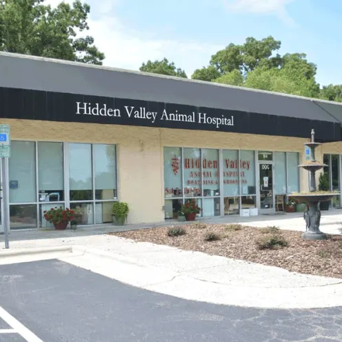 front entrance of Hidden Valley Animal Hospital