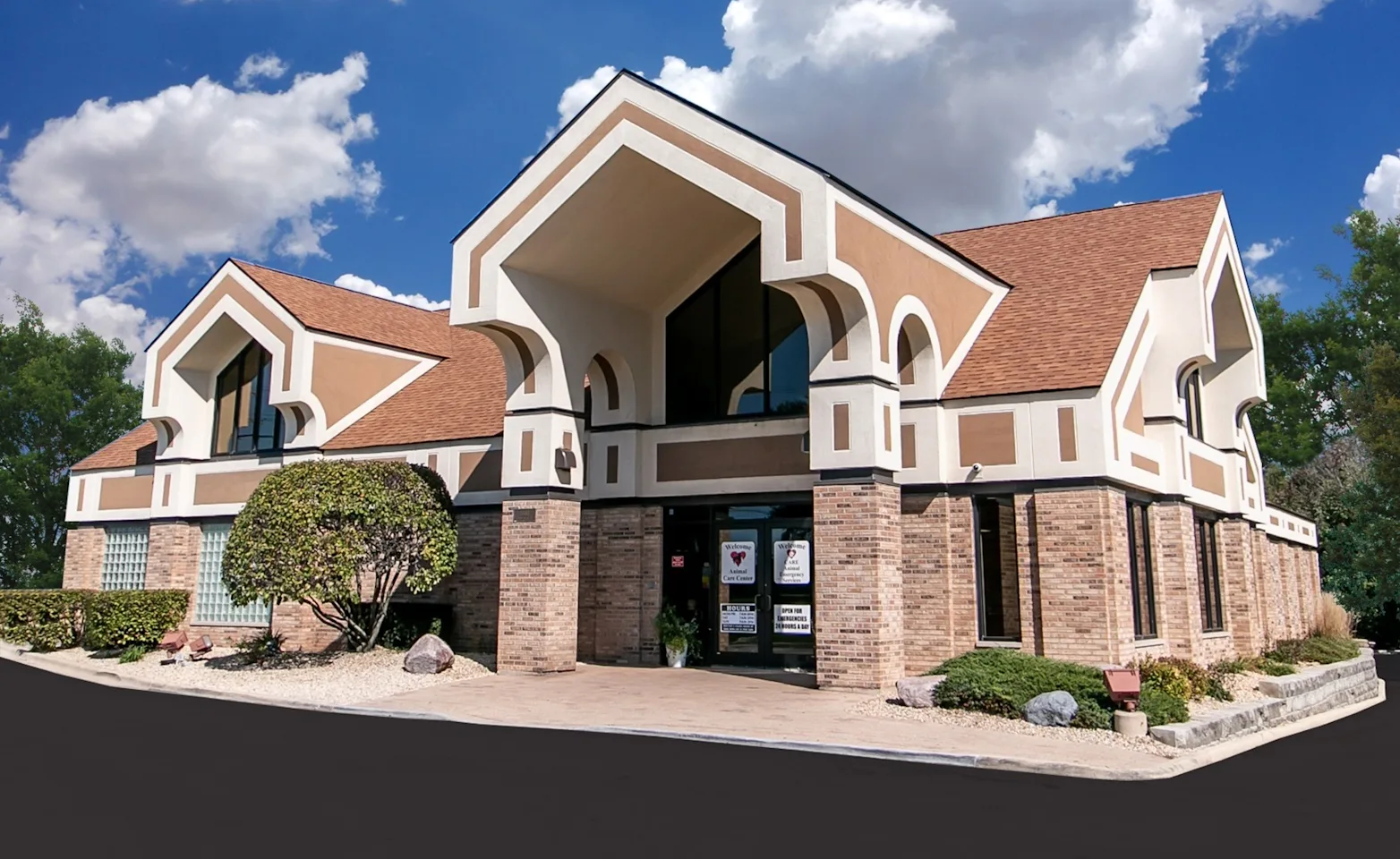 Exterior of Animal Care Center of Plainfield in Plainfield, IL Exterior of Animal Care Center of Plainfield in Plainfield, IL