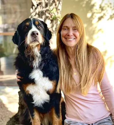 Yvonne's staff photo from Calabasas Animal Clinic Yvonne's staff photo from Calabasas Animal Clinic