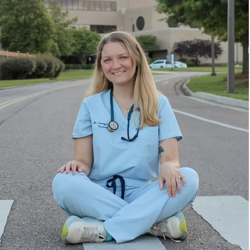 Dr. Camryn Carlson Dr. Camryn Carlson