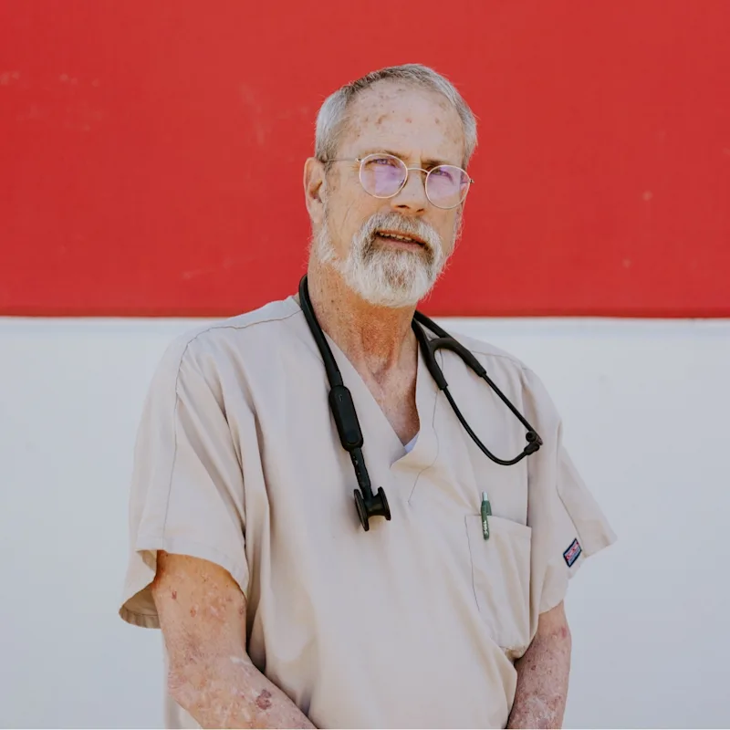 Dr. Emanuel Ponsford Dr. Emanuel Ponsford