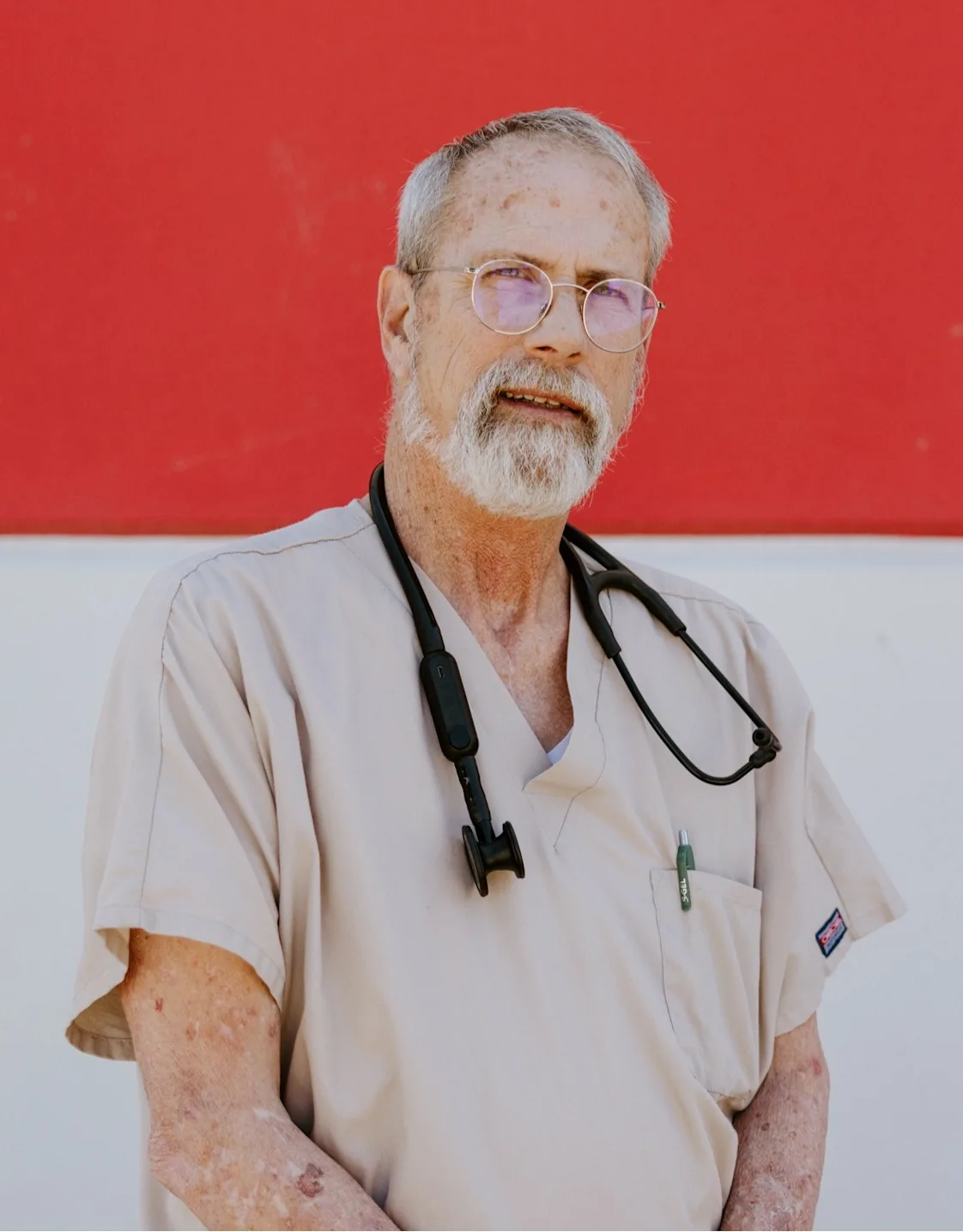 Dr. Emanuel Ponsford Dr. Emanuel Ponsford