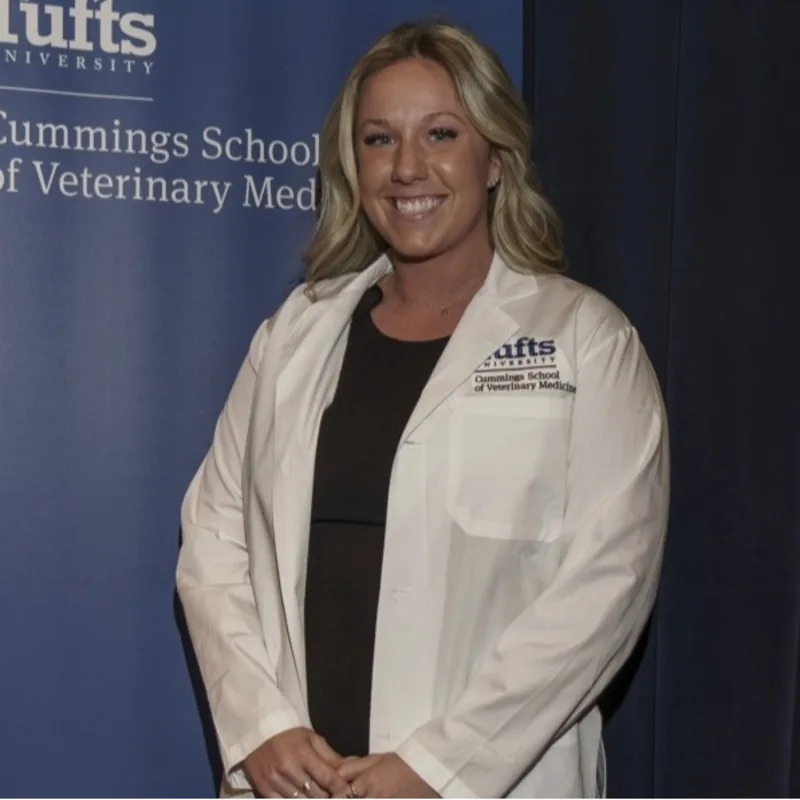 Adrianna Favreau Adrianna Favreau