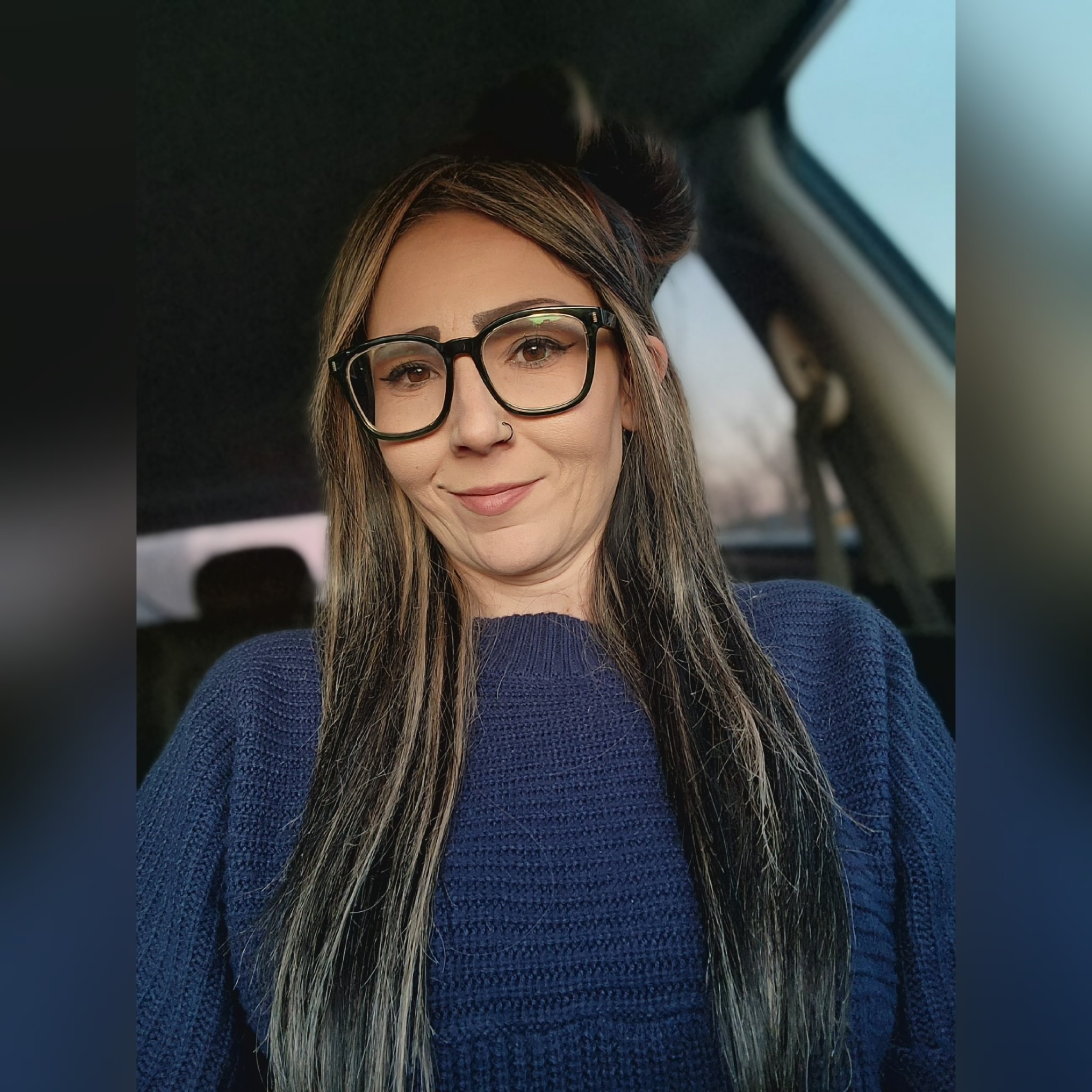 Hospital Manager, Kelly