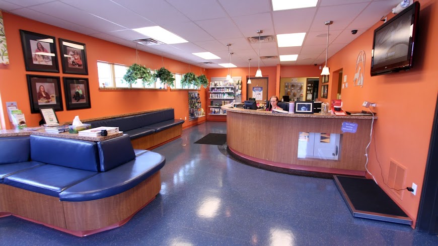 Warren Woods Veterinary Hospital Lobby