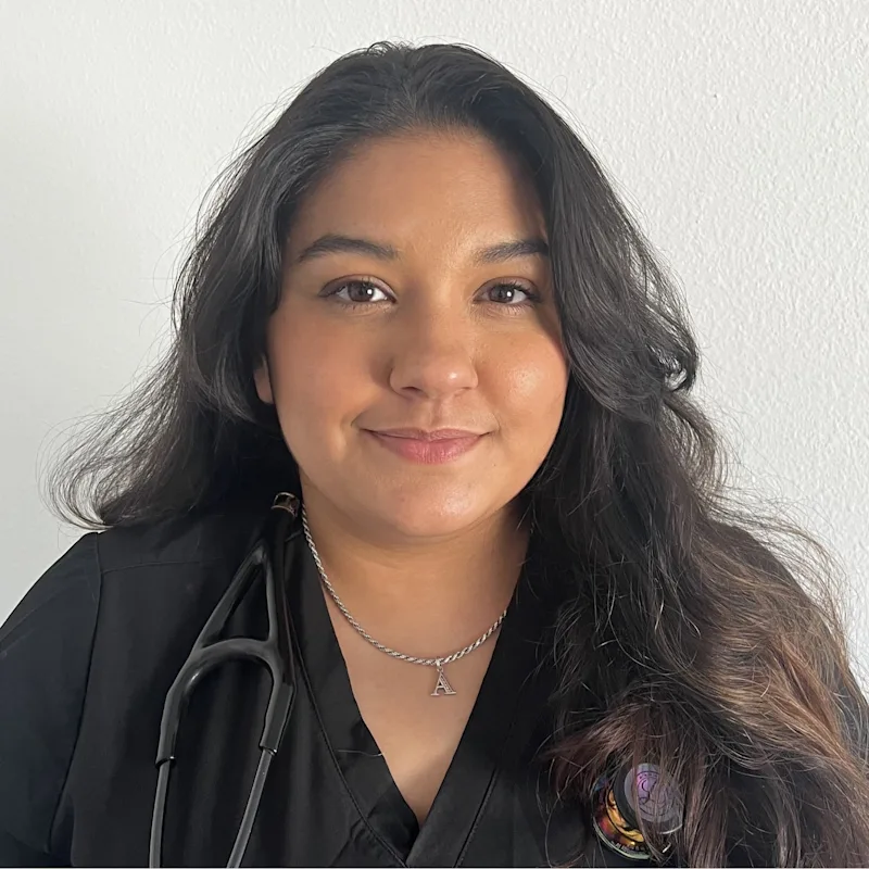 Alyssa Alvarez Alyssa Alvarez