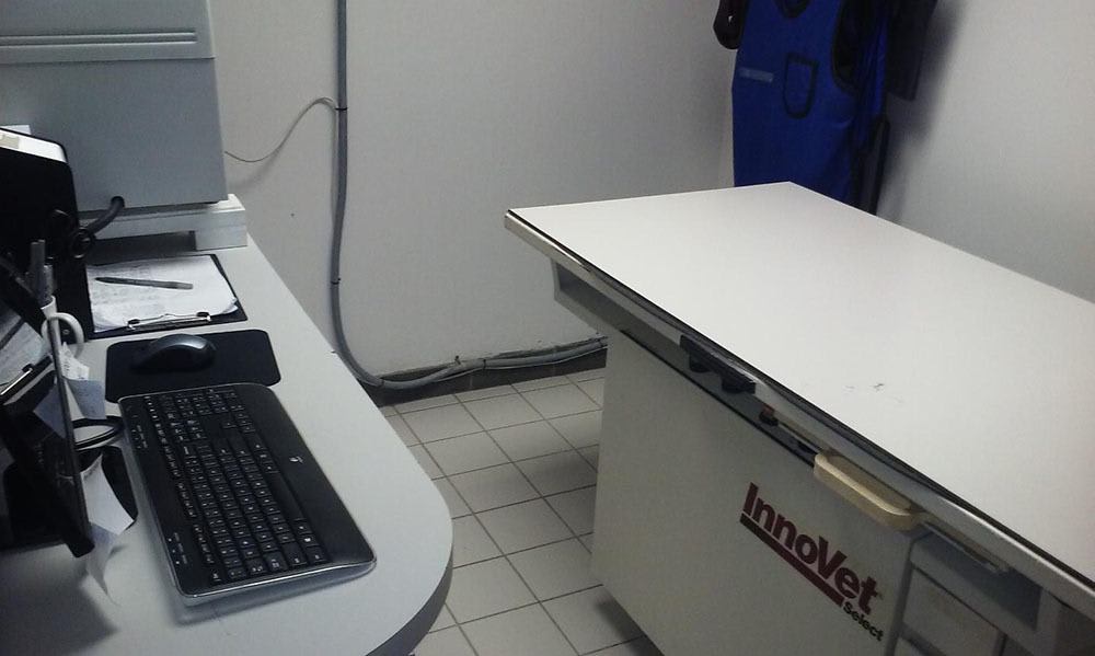 treatment room at Animal Care Clinic West & Metro Cat Hospital