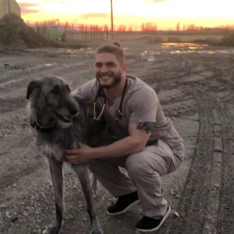 Dr. Travis Mansur Dr. Travis Mansur