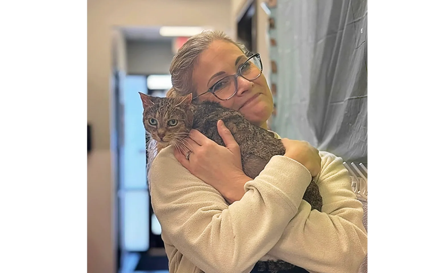 Dr. Stegeman with a cat Dr. Stegeman with a cat