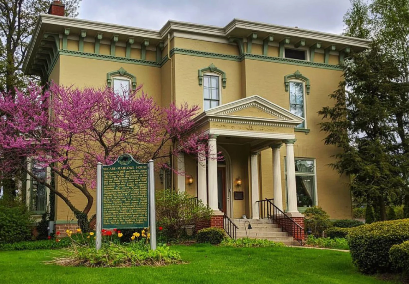 Housing in Grand Rapids, MI Housing in Grand Rapids, MI