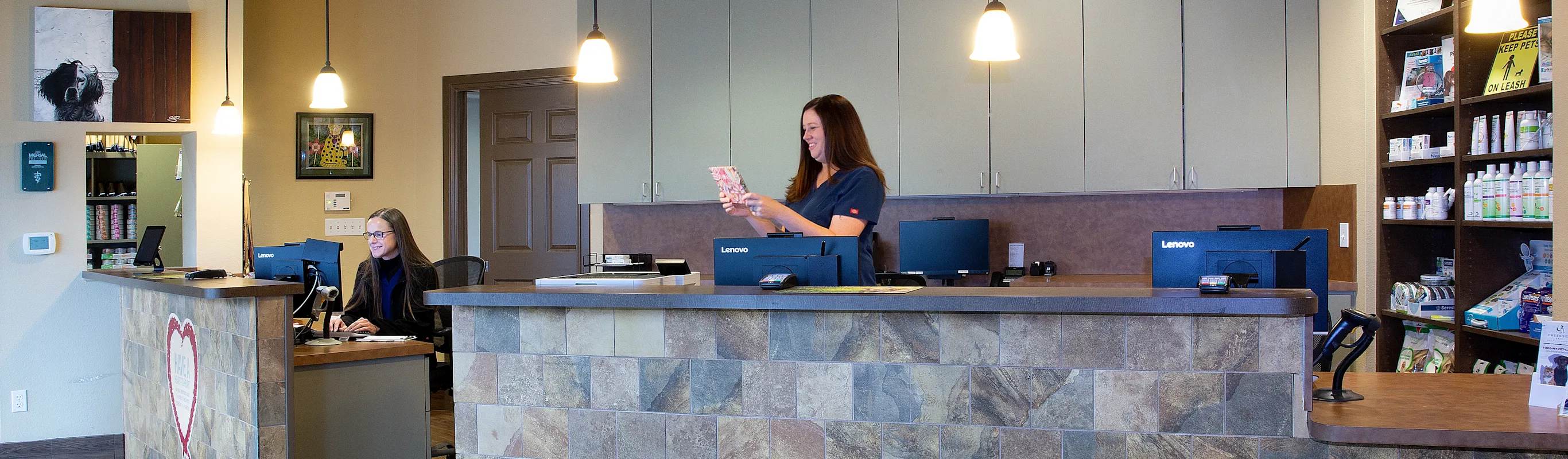 Roanoke Animal Hospital reception desk Roanoke Animal Hospital reception desk