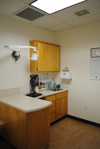  Westside Pet Hospital Examination Room