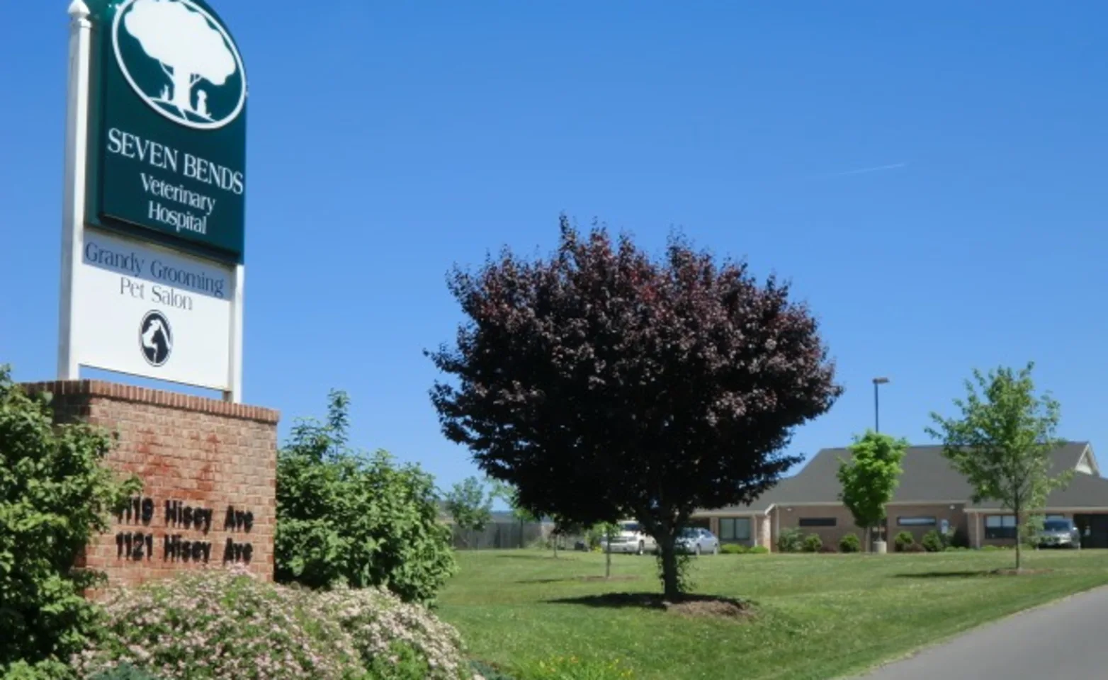 Front of the building Front of the building