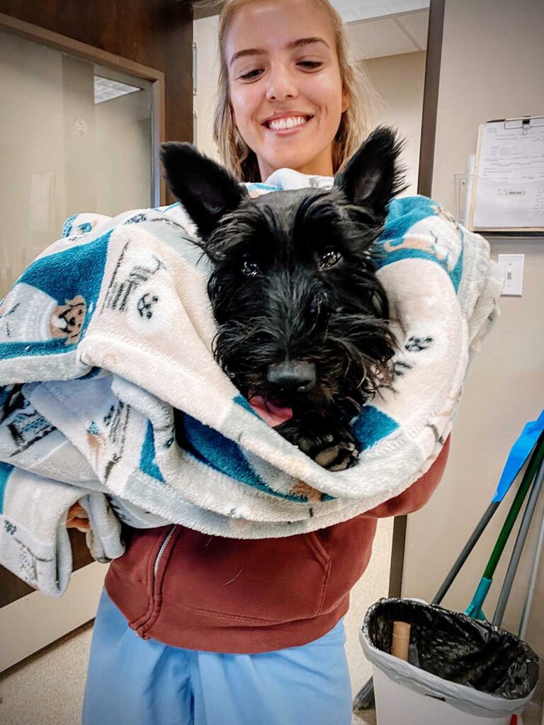 Rebecca Roark and Ciara Fredericks