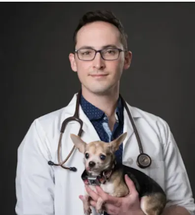 Dr. Justin Odom Dr. Justin Odom