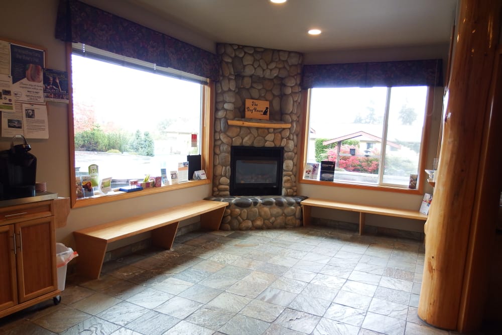 Angeles Clinic for Animals Doghouse Lobby and seating area