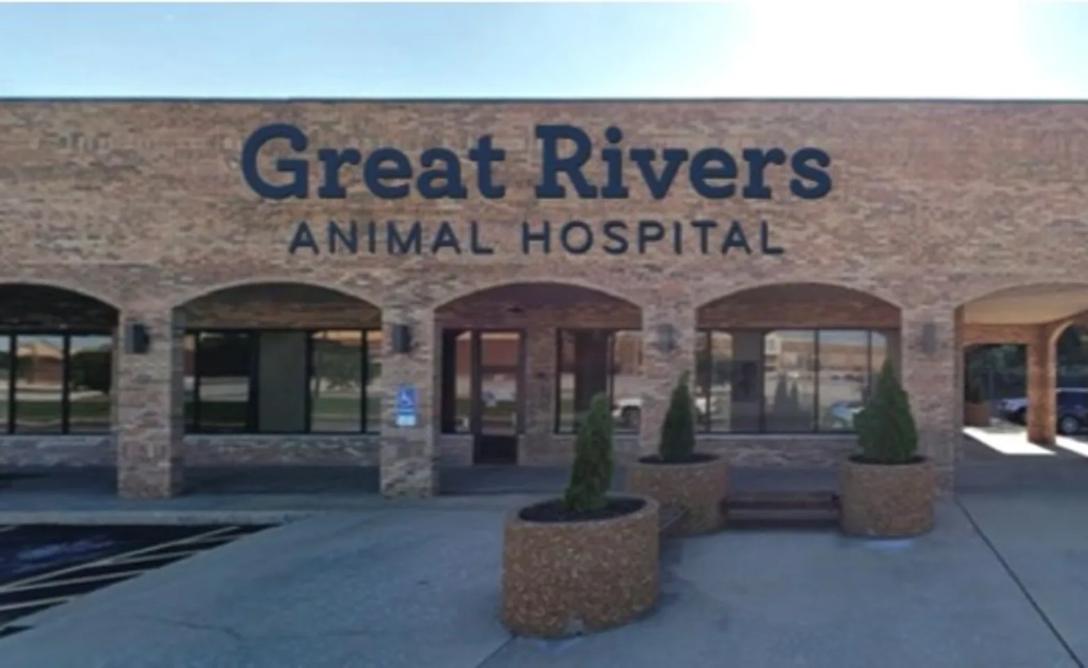 Hospitals Near Rivers About Our Veterinary Clinic in Alton, IL | Great Rivers Animal Hospital